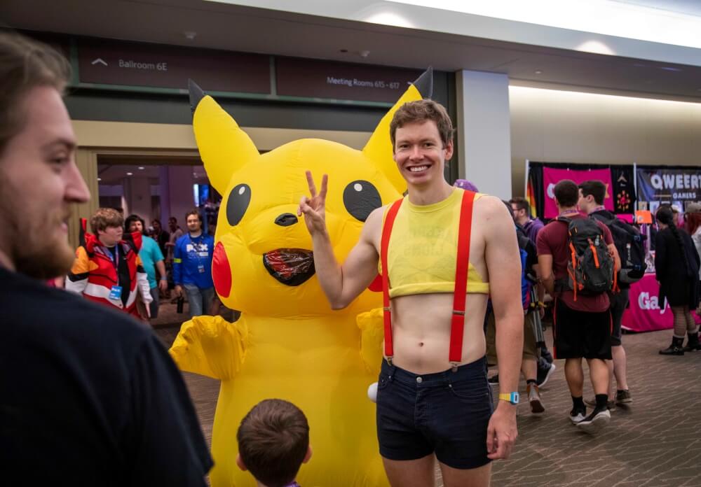 pikachu and misty cosplays at pax west 2019